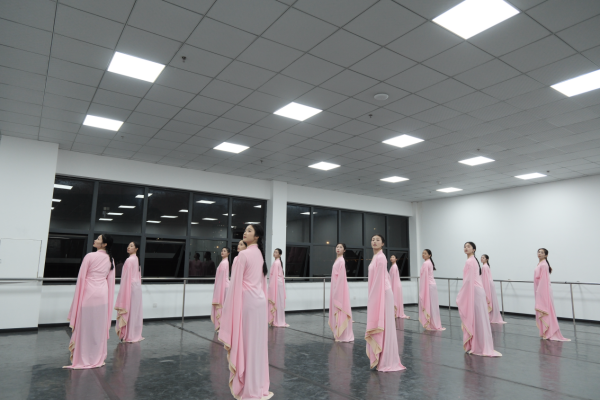 海通众合 原创舞剧《山止川行》即将亮相  “舞林霸主”张傲月担任总导演